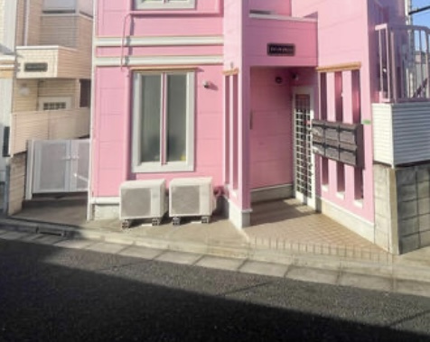 グレースクイーンのエントランス