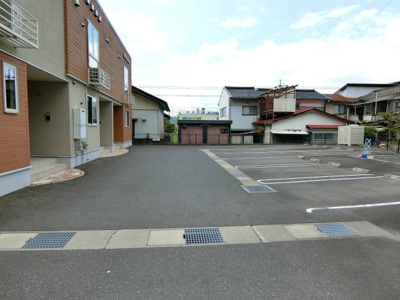 【駐車場】 | ロワゾ倉吉