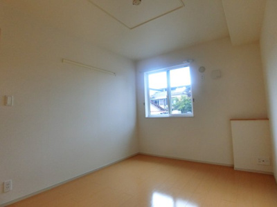 【洋室】 | ロワゾ倉吉