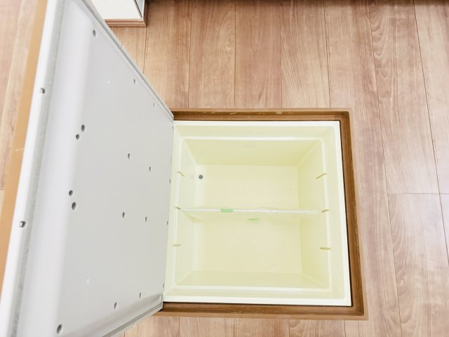 柏市南増尾３丁目新築戸建【土南部小学校：8分】のキッチン|キッチン床下収納