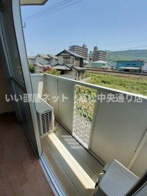 【バルコニー】 | エルディム川西
