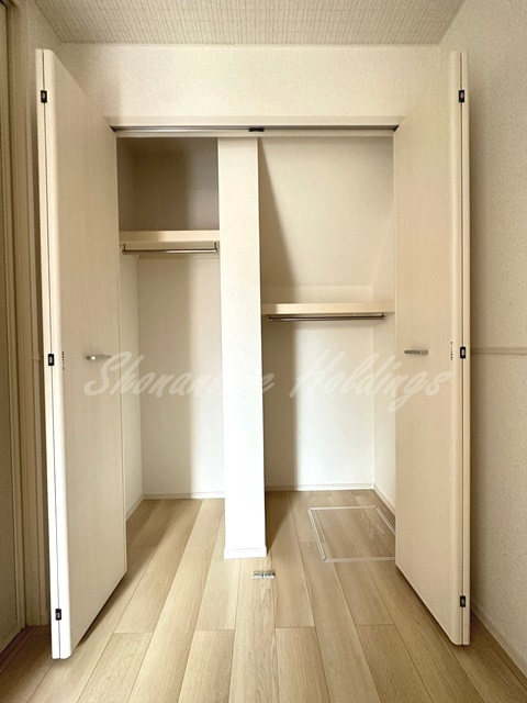 藤沢市辻堂元町５丁目のアパートの収納