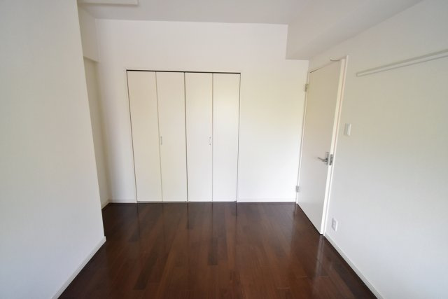 ブライロード西宮の洋室|別部屋イメージ