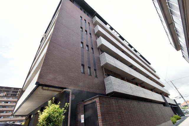 ブライロード西宮のバルコニー