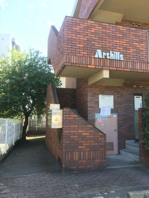 アートヒルズのエントランス