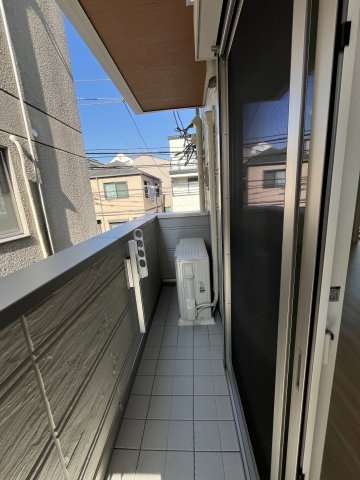 【バルコニー】
