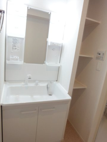 マグノリアの洗面所|コンパクトで使いやすい洗面所