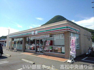 【周辺】 | サンレミ真時Ⅰ | ７－１１丸亀飯山町川原店まで850m