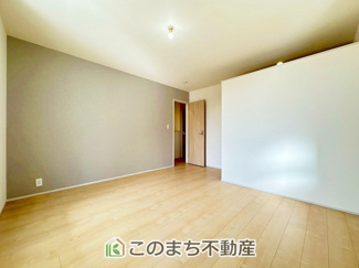 【洋室】 | LiveleGarden.S第5下野小金井　1号棟 | 一人ひとりの大切なプライベート空間。ゆとりある広さで、一人の時間をゆったりと過ごせる安らぐお部屋になるはずです。
