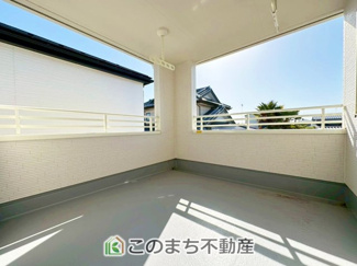 【バルコニー】 | LiveleGarden.S第5下野小金井　1号棟 | 雨でも安心のインナーバルコニーです！
