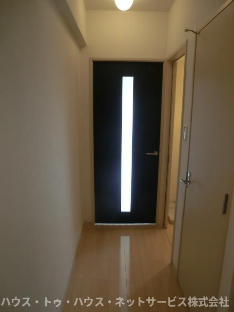 ELLE GARDEN柏の葉の玄関