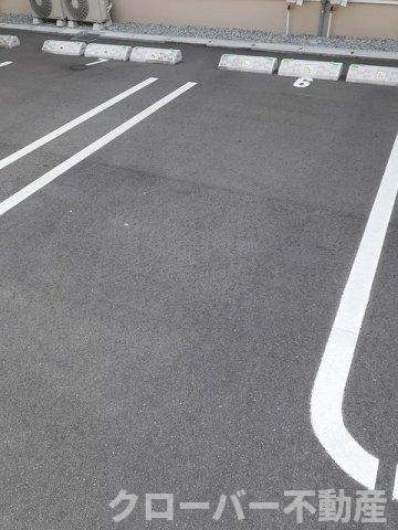 クラール土器西Ｂの駐車場