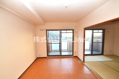 【居間・リビング】 | イーストヒル長田