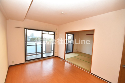 【居間・リビング】 | イーストヒル長田