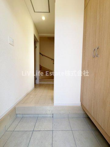 西東京市ひばりが丘４丁目貸家の玄関