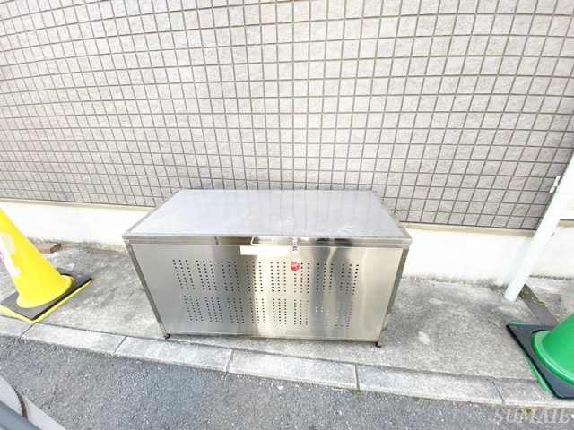 AVAND王子神谷のその他共用部分|敷地内ゴミ置き場です☆