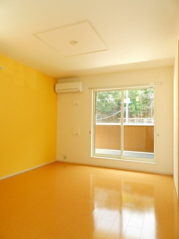 フォレスト　光　Ⅰの居間・リビング