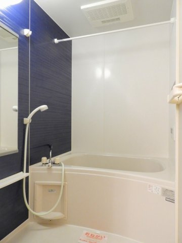 フォレスト　光　Ⅰの浴室