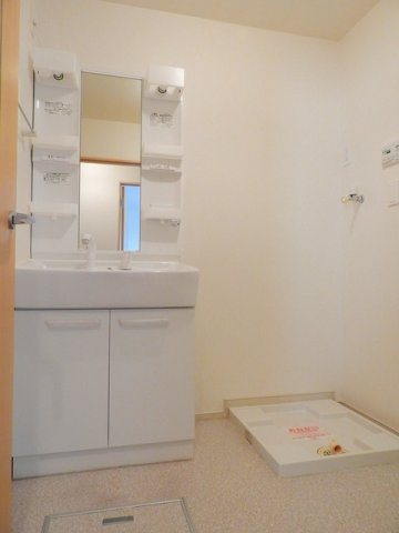 フォレスト　光　Ⅰの洗面所