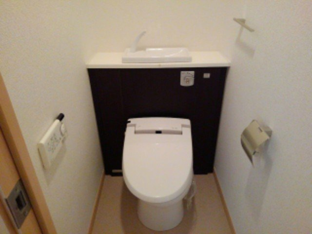 コート　アプルーバル　ネオのトイレ