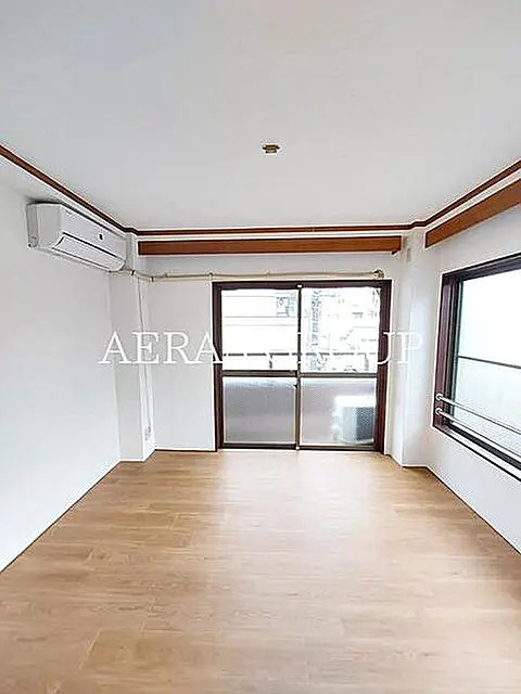 コスモハヤカワの居間・リビング