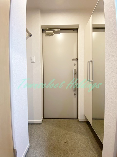 ラピュタテラスAの玄関