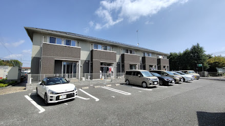ファミリアつくばの駐車場