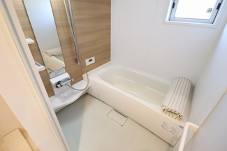 【浴室】 | ファミリアつくば