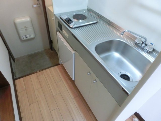 フェアリー一ツ橋のキッチン|IHクッキングヒーター付