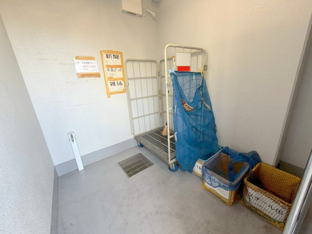 ローレルコート西大寺南町のその他共用部分