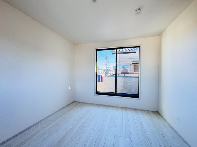 柏市しいの木台４丁目新築戸建【高柳西小学校：6分】の寝室|7.125帖寝室