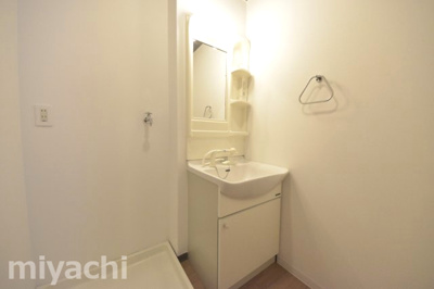 【洗面所】 | クリスタルハイツⅡ