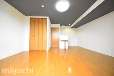 【居間・リビング】 | クリスタルハイツⅡ