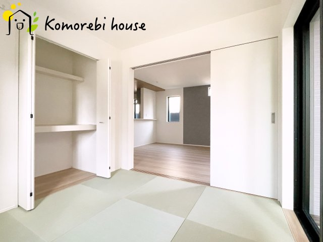 伊奈町小室　10期　新築一戸建て　グラファーレ　01の和室|和室、ちょっとしたくつろぎスペースにいかがでしょうか