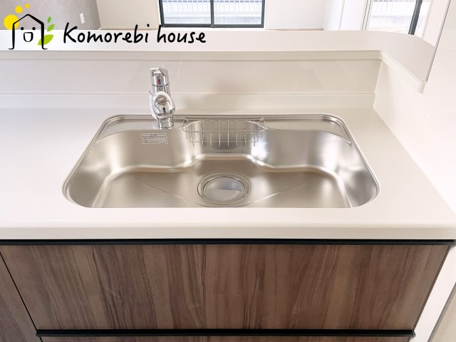 伊奈町小室　10期　新築一戸建て　グラファーレ　01のキッチン|キッチンでお料理をお楽しみください