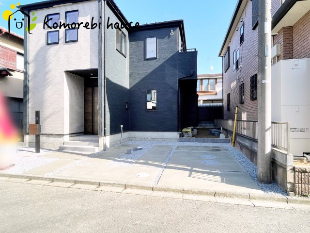 伊奈町小室　10期　新築一戸建て　グラファーレ　01の駐車場|駐車場があるので、車を買う予定の方も安心です