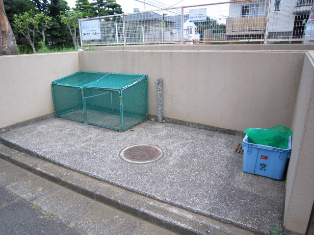 スクエア西部のその他共用部分|ごみ置き場です