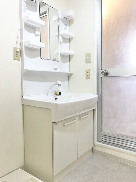 スクエア西部の洗面所
