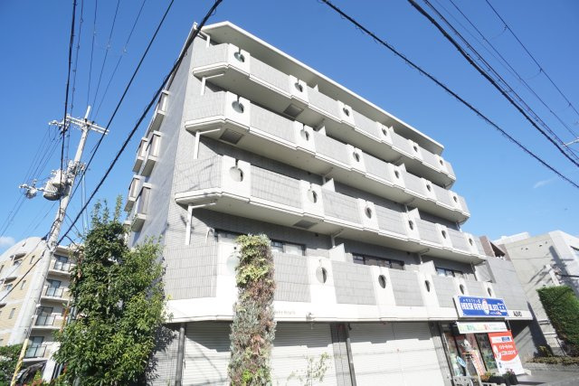 アリビオの外観