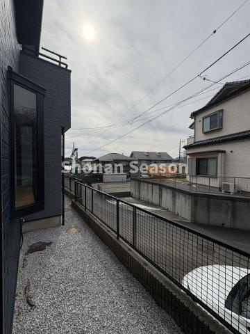 【庭】 | 通行人の視線を気にすることなく、プライバシーが確保できますよ♪