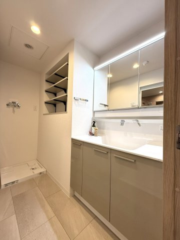 パルク宮の沢イーストの独立洗面台