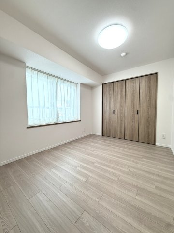 パルク宮の沢イーストの洋室