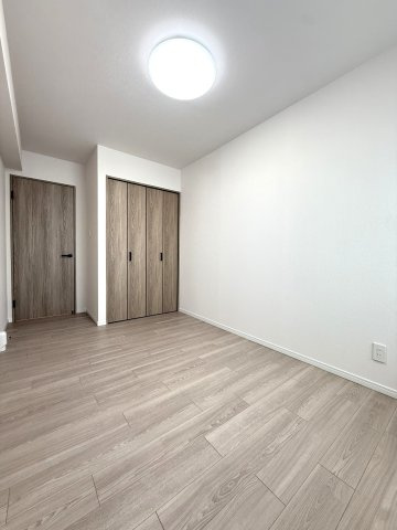 パルク宮の沢イーストの洋室