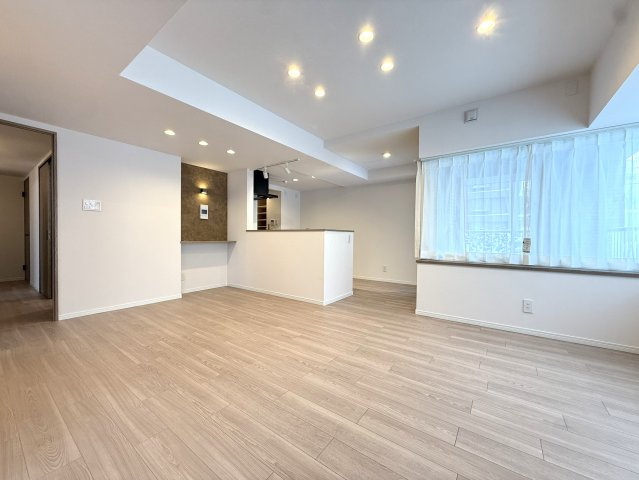 パルク宮の沢イーストの居間・リビング