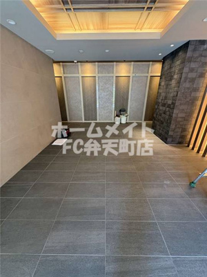 【ロビー】 | Louis Residence 弁天町