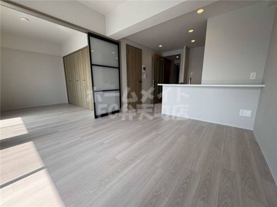 【居間・リビング】 | Louis Residence 弁天町