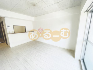 【居間・リビング】 | フローライト緑地公園