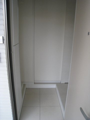 【玄関】 | カーザ・チェレステ稲荷台