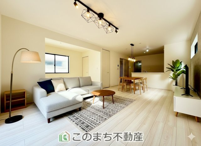 LiveleGarden.S第5下野小金井の居間・リビング|時間のゆとりと空間、暖かな陽光がもたらす光と風を独占してください。新しい暮らしが始まります。※家具・什器・調度品・植栽・カーテンなどはCG加工しております。販売価格には含まれません。
