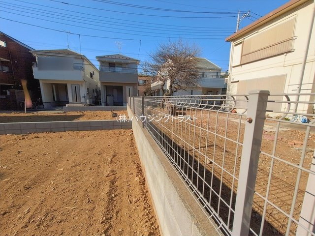 【仲介手数料無料】GRAFARE所沢市緑町６期　全２棟　の庭